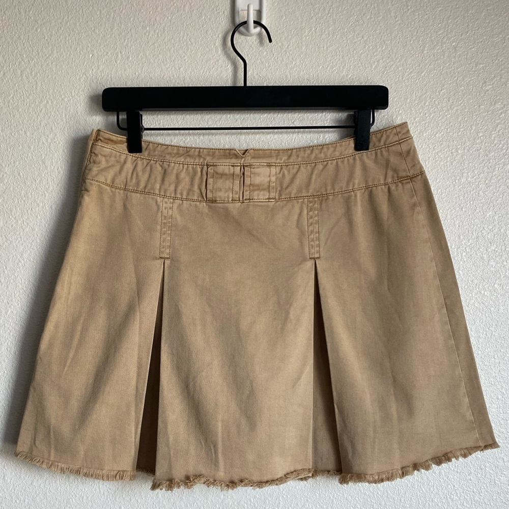 Free People - Khaki Pleated Mini Skirt - Size 8 - Picture 4 of 10